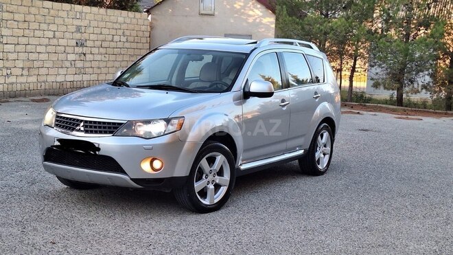 Mitsubishi Outlander 2008, 285,000 km - 3.0 l - Sumqayıt