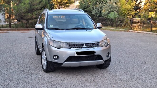 Mitsubishi Outlander 2008, 285,000 km - 3.0 l - Sumqayıt