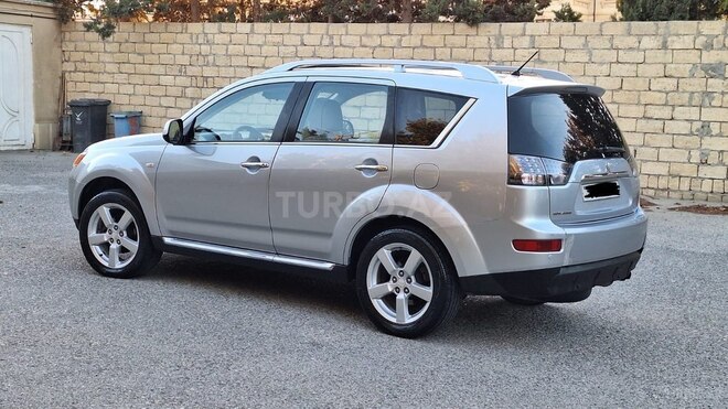 Mitsubishi Outlander 2008, 285,000 km - 3.0 l - Sumqayıt