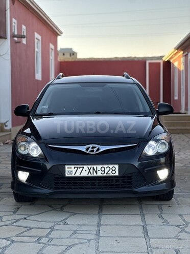 Hyundai i30 2011, 274,000 km - 1.6 л - Bakı