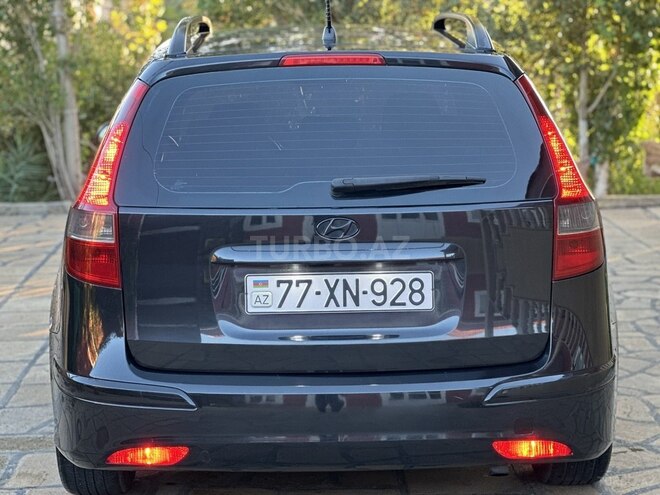 Hyundai i30 2011, 274,000 km - 1.6 л - Bakı