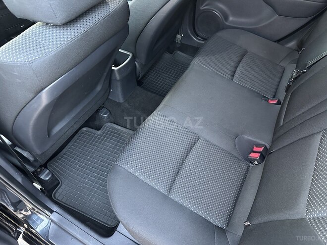 Hyundai i30 2011, 274,000 km - 1.6 л - Bakı
