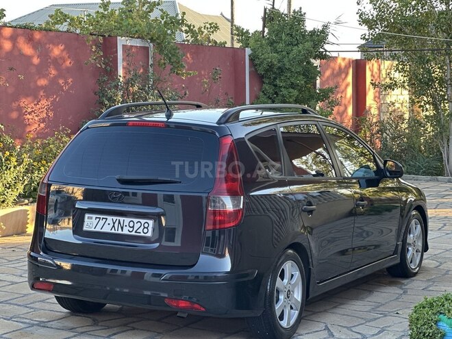 Hyundai i30 2011, 274,000 km - 1.6 л - Bakı