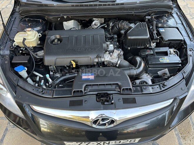 Hyundai i30 2011, 274,000 km - 1.6 л - Bakı
