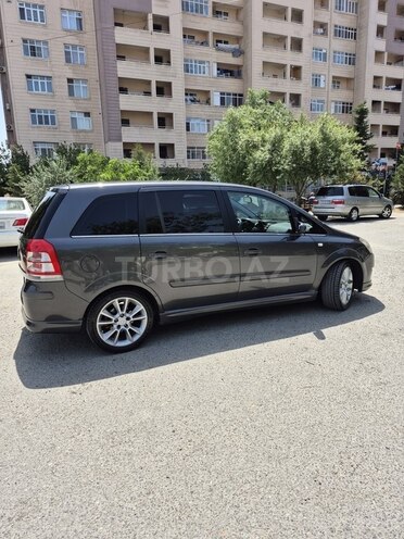 Opel Zafira 2009, 455,000 km - 1.6 l - Sumqayıt