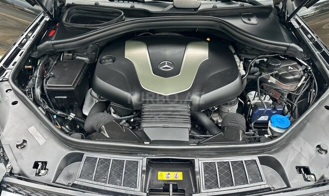 Mercedes GLS 350 4MATIC 2018, 129,800 km - 3.0 l - Bakı