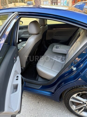 Hyundai Elantra 2016, 157,716 km - 2.0 l - Bakı