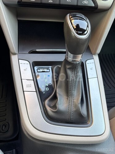 Hyundai Elantra 2016, 157,716 km - 2.0 l - Bakı