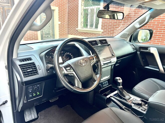 Toyota Land Cruiser Prado 2022, 46,000 km - 2.8 l - Bakı