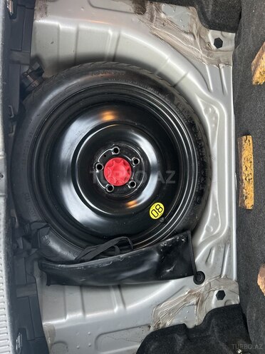 Toyota Auris 2008, 335,000 km - 1.4 l - Bakı