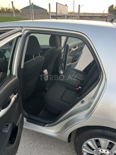 Toyota Auris 2008, 335,000 km - 1.4 l - Bakı