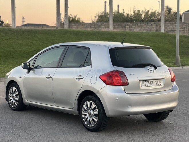 Toyota Auris 2008, 335,000 km - 1.4 l - Bakı