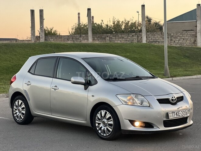 Toyota Auris 2008, 335,000 km - 1.4 l - Bakı