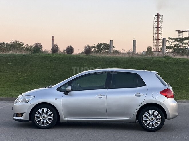 Toyota Auris 2008, 335,000 km - 1.4 l - Bakı