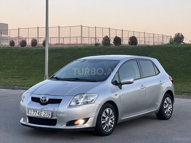 Toyota Auris 2008, 335,000 km - 1.4 l - Bakı