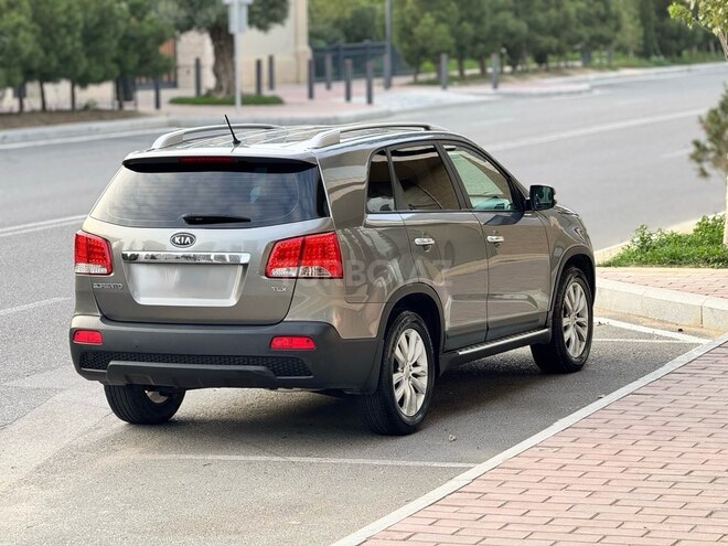 Kia Sorento 2012, 265,000 km - 2.0 l - Bakı