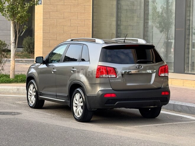 Kia Sorento 2012, 265,000 km - 2.0 l - Bakı
