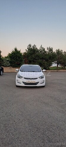Hyundai Avante 2014, 177,000 km - 1.6 l - Astara