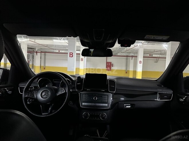 Mercedes GLS 350 4MATIC 2018, 129,800 km - 3.0 l - Bakı