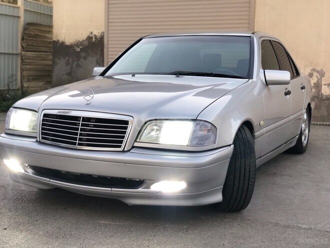 Mercedes C 220 2000, 600,000 km - 2.2 l - Bakı