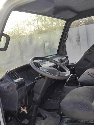 Isuzu  2008, 300,000 km - 4.3 л - Şirvan