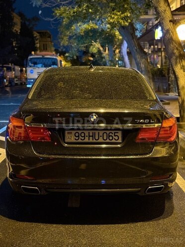 BMW 740 2011, 300,000 km - 3.0 л - Bakı