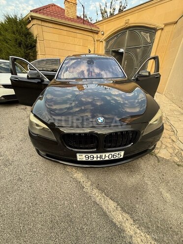 BMW 740 2011, 300,000 km - 3.0 л - Bakı