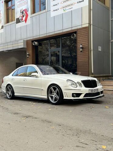 Mercedes E 350 2007, 270,000 km - 3.5 l - Bakı