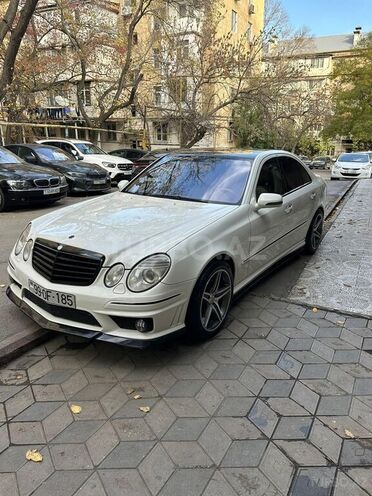 Mercedes E 350 2007, 270,000 km - 3.5 l - Bakı