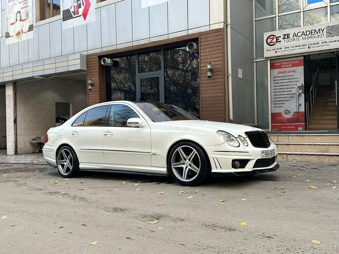Mercedes E 350 2007, 270,000 km - 3.5 l - Bakı