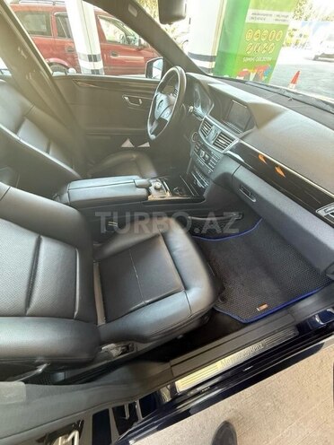 Mercedes E 350 2009, 249,000 km - 3.5 l - Bakı