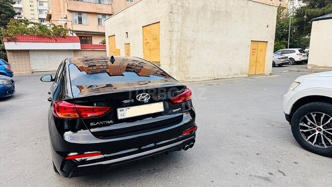 Hyundai Elantra 2017, 153,000 km - 1.6 л - Bakı