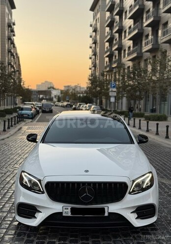 Mercedes E 300 2018, 144,000 km - 2.0 л - Bakı
