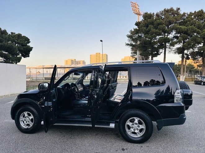 Mitsubishi Pajero 2008, 241,177 km - 3.0 l - Sumqayıt