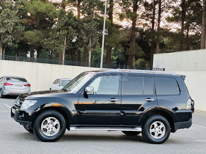 Mitsubishi Pajero 2008, 241,177 km - 3.0 l - Sumqayıt