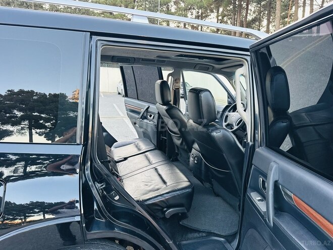 Mitsubishi Pajero 2008, 241,177 km - 3.0 l - Sumqayıt