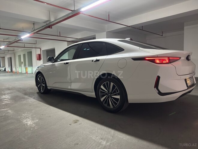 Changan Qiyuan A05 2024, 20,000 km - 1.5 л - Bakı