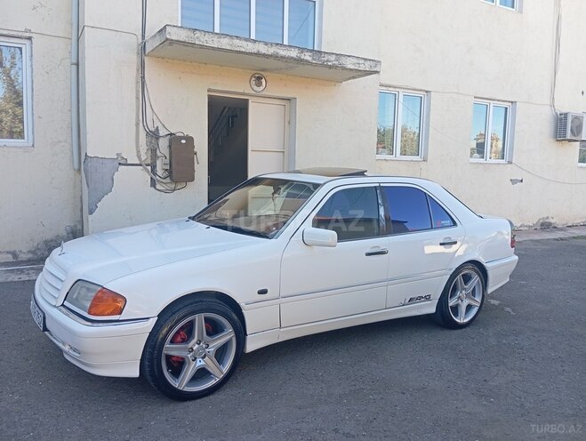Mercedes C 220 1994, 630,000 km - 2.2 l - Tovuz