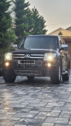 Mitsubishi Pajero 2008, 193,000 km - 3.0 л - Bakı