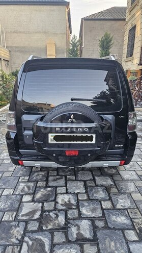 Mitsubishi Pajero 2008, 193,000 km - 3.0 л - Bakı