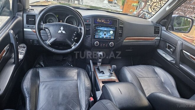 Mitsubishi Pajero 2008, 193,000 km - 3.0 л - Bakı