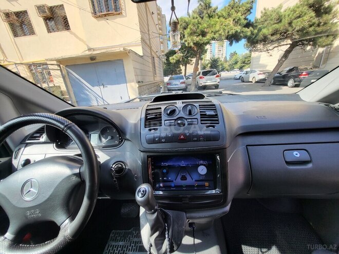 Mercedes Vito 111 2011, 324,000 km - 2.1 l - Bakı