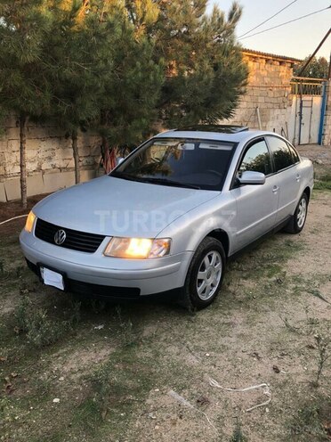 Volkswagen Passat 1999, 232,000 km - 1.8 l - Bakı