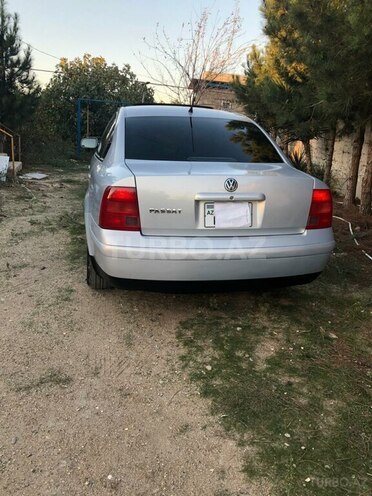 Volkswagen Passat 1999, 232,000 km - 1.8 l - Bakı