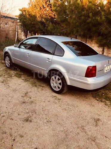 Volkswagen Passat 1999, 232,000 km - 1.8 l - Bakı