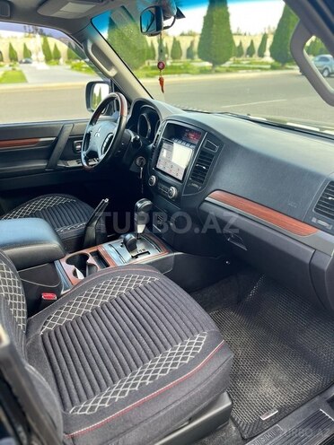 Mitsubishi Pajero 2007, 206,500 km - 3.0 л - Samux