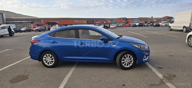 Hyundai Accent 2017, 245,000 km - 1.6 l - Bakı