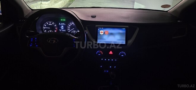 Hyundai Accent 2017, 245,000 km - 1.6 l - Bakı