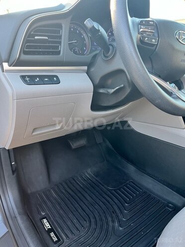 Hyundai Elantra 2018, 81,000 km - 2.0 l - Bakı