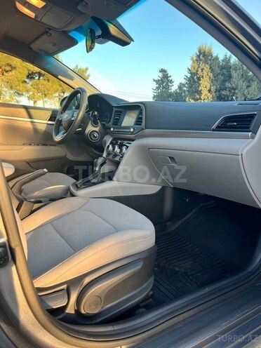 Hyundai Elantra 2018, 81,000 km - 2.0 l - Bakı